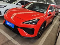 Baojun Yunhai 2024 60km plug-in hybrid version - фото 1