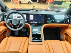 AITO Wenjie M9 2025 extended range Ultra version 52kWh 6-seater version (192-line lidar) - фото 14
