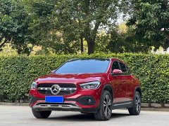 Mercedes-Benz GLA 220 - фото 1