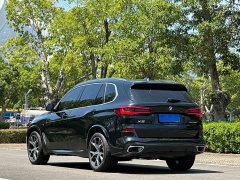 BMW X5 facelift xDrive 40Li M sports package - фото 9