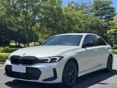 BMW 3 Series 330i M Sports Night Package - фото 1