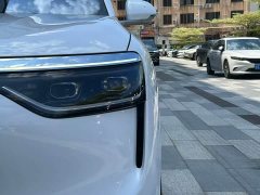 AITO Wenjie M8 extended range Ultra version 53.4kWh 6-seat version (192-line lidar) - фото 3