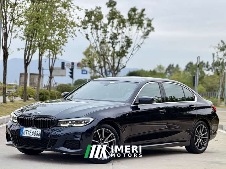 BMW 3 Series facelift 320Li M Sports Package - автомобиль из Китая