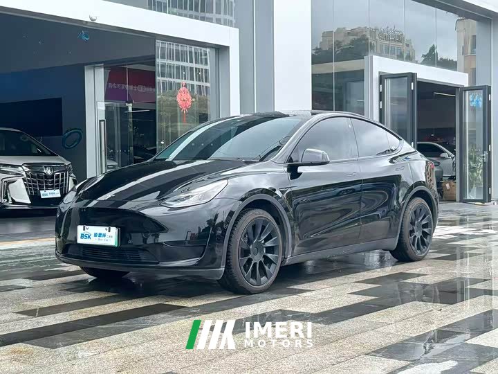Tesla Model Y 2022 facelift rear-wheel drive version