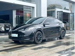 Tesla Model Y 2022 facelift rear-wheel drive version - фото 1