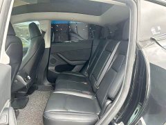 Tesla Model Y 2022 facelift rear-wheel drive version - фото 12