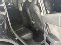 Tesla Model Y rear-wheel drive version - фото 7