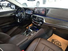 BMW 5 Series facelift 530Li leading luxury package - фото 7