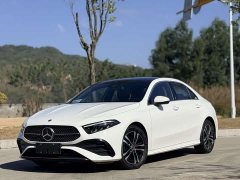 Mercedes-Benz A-Class 2023 A 200 L Dynamic - фото 1