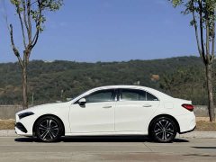 Mercedes-Benz A-Class 2023 A 200 L Dynamic - фото 3
