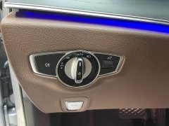 Mercedes-Benz E-Class facelift E 300 L sporty and stylish - фото 16
