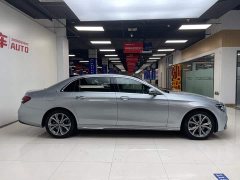 Mercedes-Benz E-Class facelift E 300 L sporty and stylish - фото 3