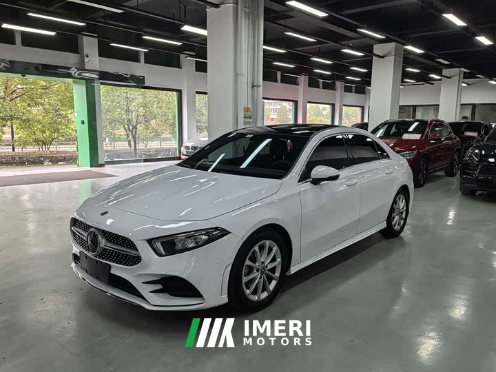 Mercedes-Benz A 200 L Fashion Version - автомобиль из Китая