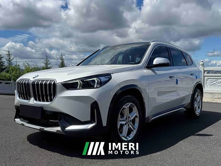 BMW X1 sDrive20Li X Design Package - автомобиль из Китая