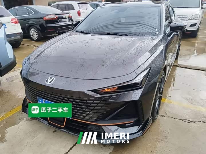 Changan UNI-V 2023 1.5T sports version - автомобиль из Китая