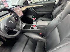 Tesla Model Y standard range rear-wheel drive version - фото 5