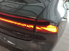 Changan UNI-V 2022 1.5T premium - фото 8