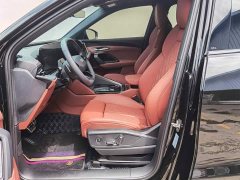 Audi Q5L 2.0T Exclusive Edition for Ten Million Users - фото 13