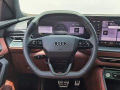 Audi Q5L 2.0T Exclusive Edition for Ten Million Users - фото 15