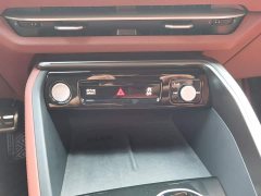 Audi Q5L 2.0T Exclusive Edition for Ten Million Users - фото 17