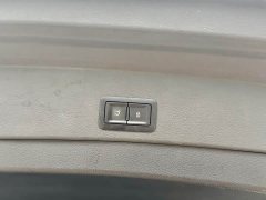 Hongqi E-HS9 510km flag collar version four seats - фото 17