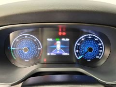 Hongqi E-QM5 610km PLUS - фото 13