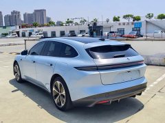NIO ET5T 75kWh Touring - фото 6