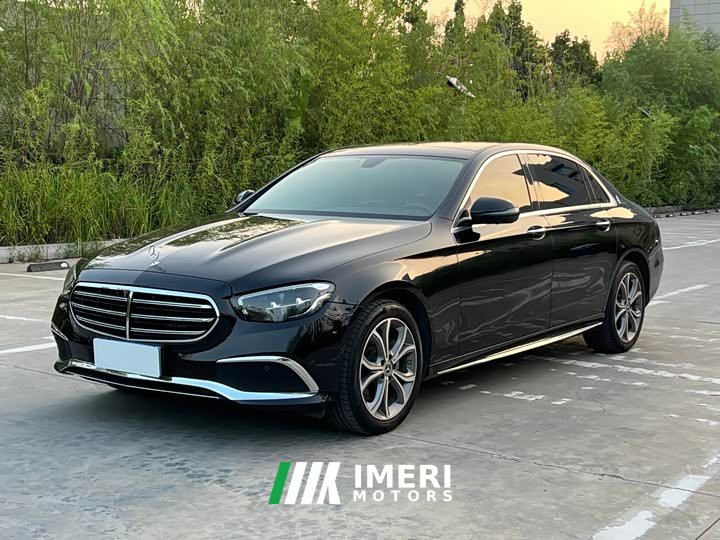 Mercedes-Benz E-Class E 300 L Sporty and Fashionable - автомобиль из Китая