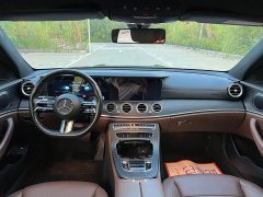 Mercedes-Benz E-Class E 300 L Sporty and Fashionable - фото 5