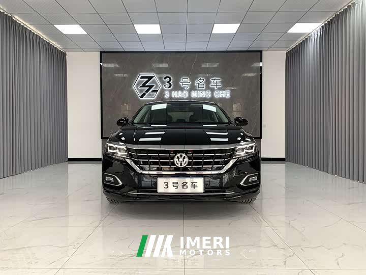 Volkswagen Passat 2020 facelift 330TSI Deluxe Edition National VI