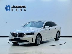 BMW 5 Series 525Li Luxury Package - фото 1