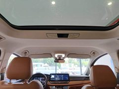 Hongqi HQ9 PHEV 2.0T four-wheel drive business version - фото 18