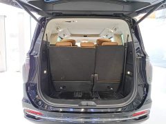 Hongqi HQ9 PHEV 2.0T four-wheel drive business version - фото 19