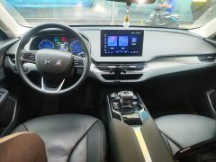Hongqi E-QM5 facelift basic travel version - фото 10