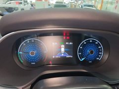 Hongqi E-QM5 facelift basic travel version - фото 12