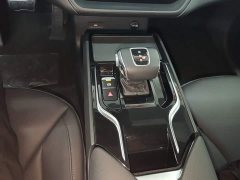 Hongqi E-QM5 facelift basic travel version - фото 14