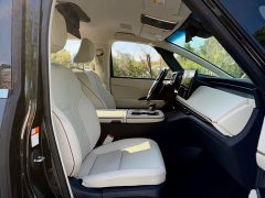 Lexus LM 2023 500h six-seater premium version - фото 16