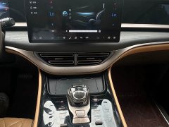 Denza D9 2022 DM-i 970 four-wheel drive premium - фото 19