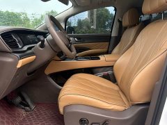 Denza D9 2022 DM-i 970 four-wheel drive premium - фото 9