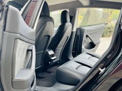 Tesla Model 3 rear-wheel drive version - фото 9