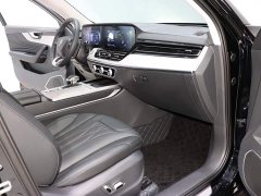 Hongqi HS5 2.0T two-wheel drive 600,000 units commemorative edition - фото 7