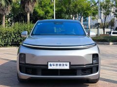 Li Auto Ideal L8 Pro - фото 2