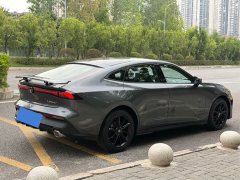 Changan UNI-V 1.5T premium - фото 4