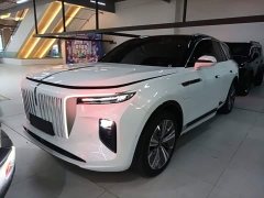 Hongqi E-HS9 690km flagship version six seats - фото 1