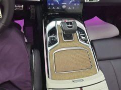 Hongqi E-HS9 690km flagship version six seats - фото 14