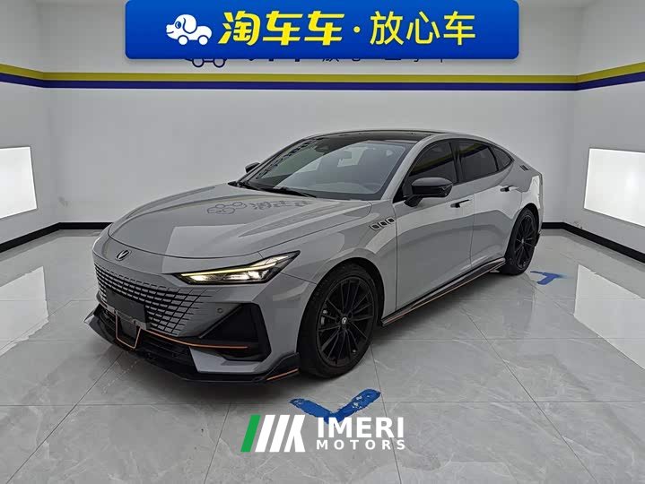 Changan UNI-V 2023 1.5T sports version - автомобиль из Китая