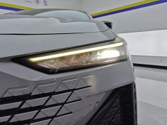 Changan UNI-V 2023 1.5T sports version - фото 5