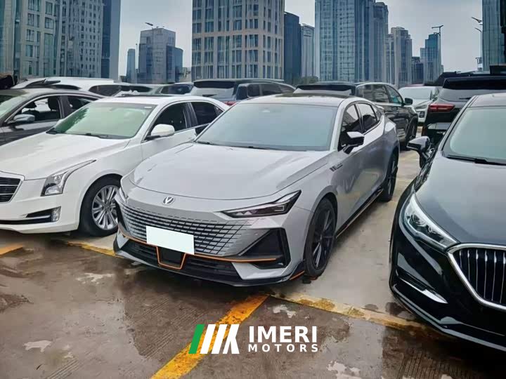 Changan UNI-V 2022 1.5T sports version - автомобиль из Китая