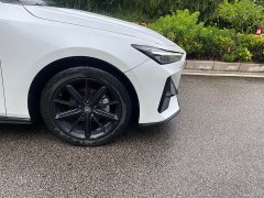 Changan UNI-V 1.5T exclusive - фото 13