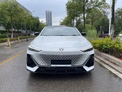 Changan UNI-V 1.5T exclusive - фото 2